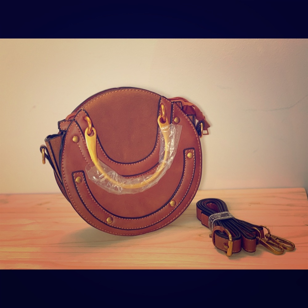 BRAND NEW NEVER USED BAG!